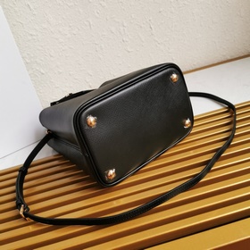Сумка через плечо PRADA Модель： 1BA212 Изготовлена из импортной к