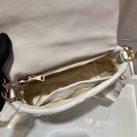 Prada Новая модель «три в одном» Артикул： 1BD292 Овечья кожа Эта