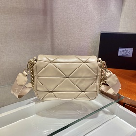 Prada Новая модель «три в одном» Артикул： 1BD292 Овечья кожа Нов