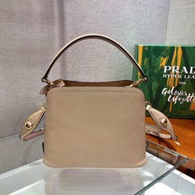 Prada Новая женская сумка мини-размера Артикул： 1BA286 Эта мини-