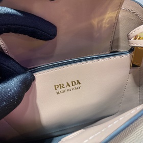 Prada Новая женская сумка мини-размера Артикул： 1BA286 Эта мини-