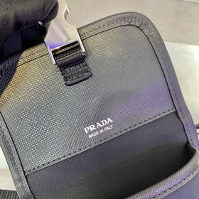 Prada Новый чехол для мобильного телефона Артикул： 2ZH109 Новый 