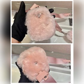 Prada Пушистая сумка «три в одном» Артикул： 1BC151 Эта пушистая 