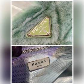 Prada Пушистая сумка «три в одном» Артикул： 1BC151 Эта пушистая 