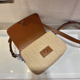 Сумка PRADA из соломы Изготовлена из высококачественного и модног