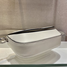 PRADA Новая женская сумка Модель： 1BD283 Сумка с откидной крышко