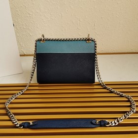 Новейшая модель Prada, артикул： 1BD127, сумка через плечо с фигур