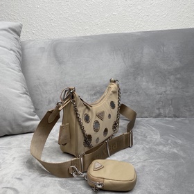 Prada Трехфункциональная сумка с вышивкой и блестками Новая моде