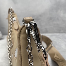 Prada Трехфункциональная сумка с вышивкой и блестками Новая моде