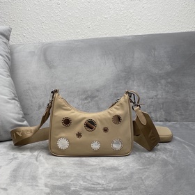 Prada Трехфункциональная сумка с вышивкой и блестками Новая моде