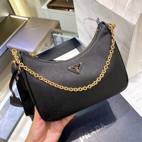 Prada Самая популярная сумка Hobo 3 в 1 (полностью из кожи) Сумка