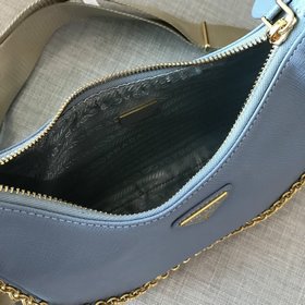 Prada Самая популярная сумка Hobo 3 в 1 (полностью из кожи) Сумка