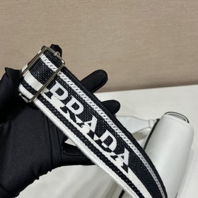 Prada Новая сумка через плечо с двумя ремнями Модель： 1BD314 Дво