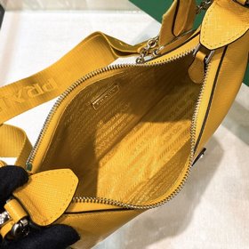 Prada Самая популярная сумка Hobo 3 в 1 (полностью из кожи) Сумка
