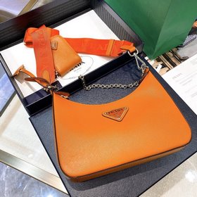 Prada Самая популярная сумка Hobo 3 в 1 (полностью из кожи) Сумка