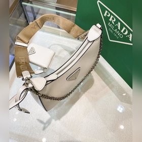 Prada Самая популярная сумка Hobo 3 в 1 (полностью из кожи) Сумка