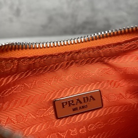 Prada Трехфункциональная сумка с вышивкой и блестками Новая моде