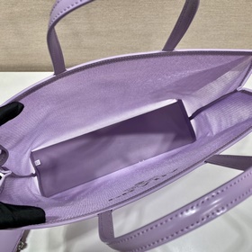 Prada Сумка с пайетками Артикул： 1BG416 Пайетки Эта сумка-тоут у