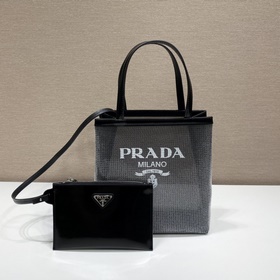 Prada Сумка с пайетками Артикул： 1BG417 Пайетки Эта сумка-тоут у