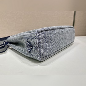 PRADA Вышитая сумка-тоут Модель： 1BA342 Вышивка Эта сумка-тоут и