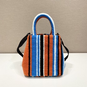 PRADA Вышитая сумка-тоут Артикул： 1BA343 Вышитый ворс Эта сумка-