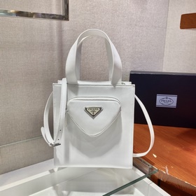 Prada Новая женская сумка Модель： 1BG418 Эта сумка изготовлена и