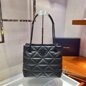 Prada Новая сумка-тоут Модель： 1BG298 Стеганая мягкая кожа созда