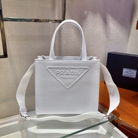 Prada Новая сумка-тоут Модель： 1BG382 Треугольный логотип был об