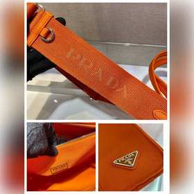 Prada Новая сумка-тоут Модель： 1BG382 Треугольный логотип был об