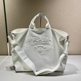 Prada Новая сумка-тоут Модель： 1BG396 Этот треугольный логотип б