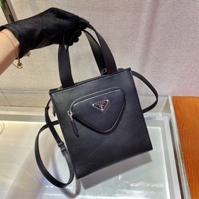 PRADA Новая женская сумка Модель： 1BG418 Эта сумка изготовлена и