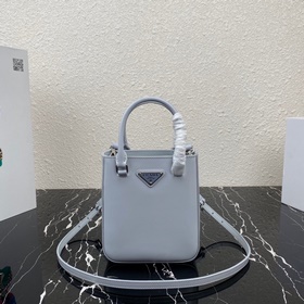 PRADA Новая мини-сумка-бакет Модель № 1BA331 Новая сумка-бакет из