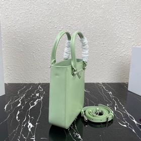 PRADA Новая мини-сумка-бакет Модель： 1BA331 Новая сумка-бакет из 