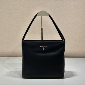 Prada Сумка-тоут среднего размера Эта сумка среднего размера изг