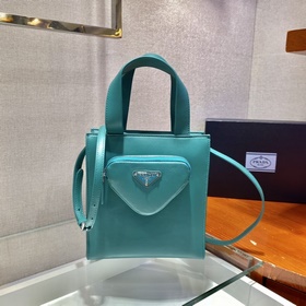 Prada Новая женская сумка Модель： 1BG418 Эта сумка изготовлена и