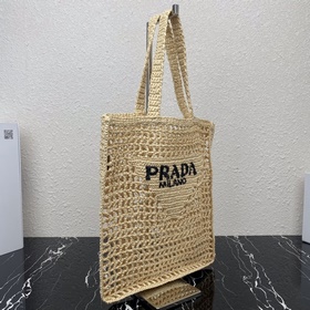 Prada Сумка-тоут из волокна кокосового ореха Артикул： 1BG393 Эта