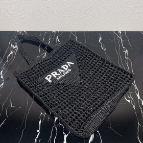 Prada Сумка-тоут из волокна кокосового ореха Артикул： 1BG393 Эта