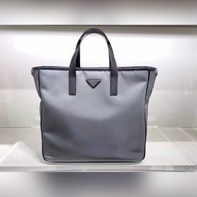 Новая нейлоновая сумка Prada Артикул： 2VG064 Импортный нейлоновы