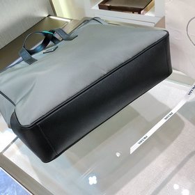 Новая нейлоновая сумка Prada Артикул： 2VG064 Импортный нейлоновы