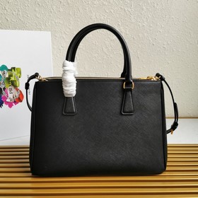 PRADA (большой размер, 32 см) Суперпопулярная сумка Saffiano из 