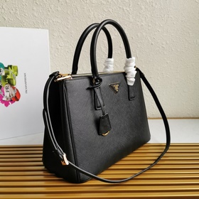 PRADA (большой размер, 32 см) Суперпопулярная сумка Saffiano из 