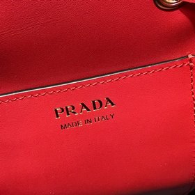 Новая модель Prada： 1BZ032 Сумка-ведро Изготовлена из импортной к