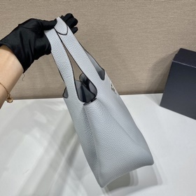 PRADA Сумка-корзина для продуктов Новая модель Модель： 1BG335 Ле