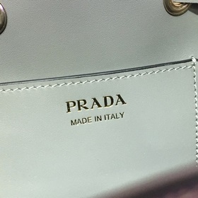 PRADA Новый цвет, новый номер модели： 1BZ032 Сумка-бакет &nbs