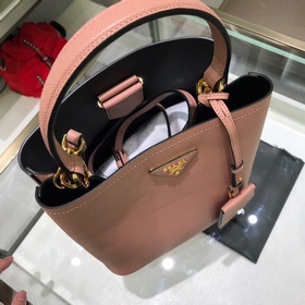 PRADA Двойная сумка-ведро Артикул： 1BA212 Популярная во всем мир