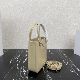 Новая мини-сумка Prada Модель： 1BA331 Новая сумка-бакет из блестя
