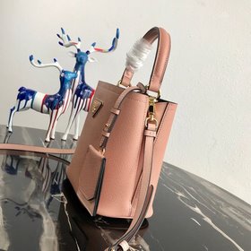 Prada Модель： 1BA217 (мини-размер) Сумка-бочка из кожи Saffiano К