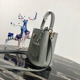 Модель Prada： 1BA217 (мини-размер) Сумка-бочка из кожи Saffiano К