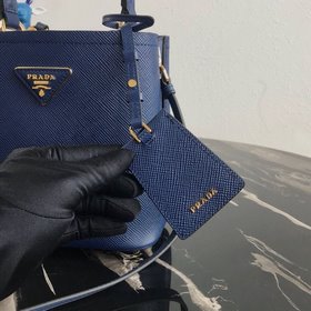 Модель Prada： 1BA217 (мини-размер) Сумка-бочка из кожи Saffiano К