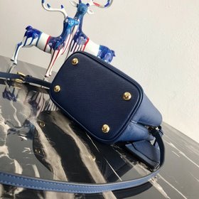 Модель Prada： 1BA217 (мини-размер) Сумка-бочка из кожи Saffiano К